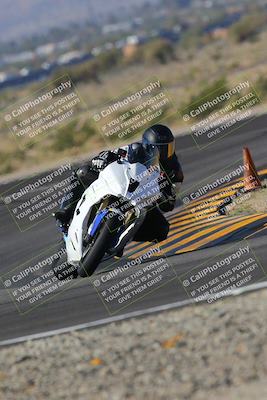 media/Nov-06-2022-SoCal Trackdays (Sun) [[208d2ccc26]]/Turn 11 (10am)/